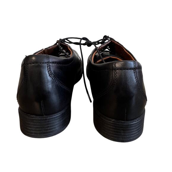 Clark’s Men’s Black Leather Tilden Whiddon Cap-Toe Oxfords Shoes Size 10.5